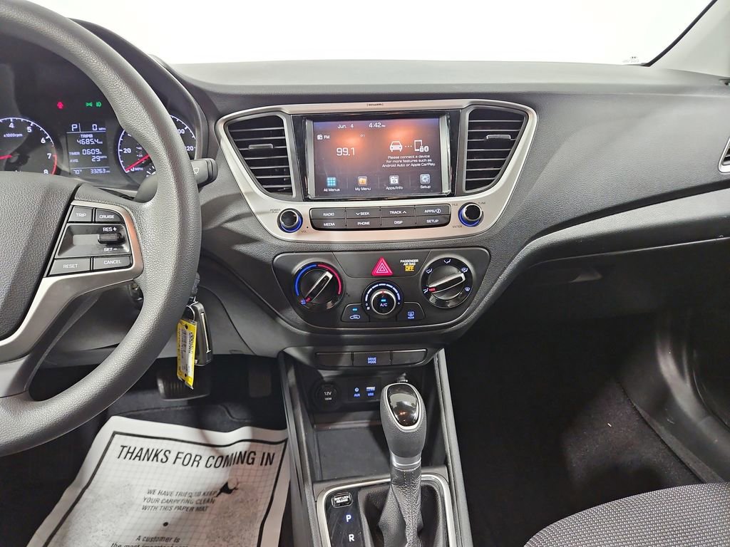 Used 2021 Hyundai Accent SEL FWD image 18