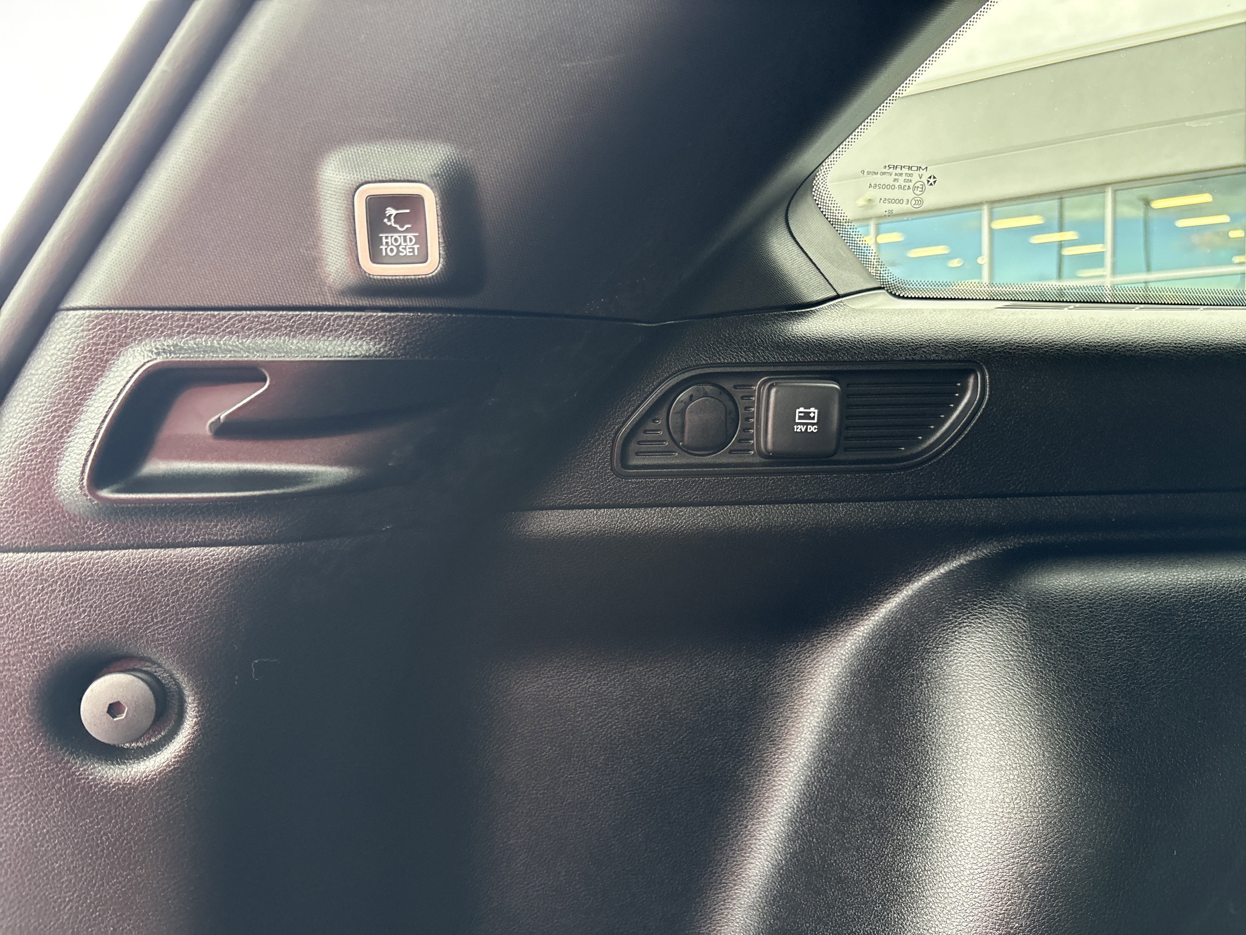 Certified 2023 Jeep Grand Cherokee Altitude image 9