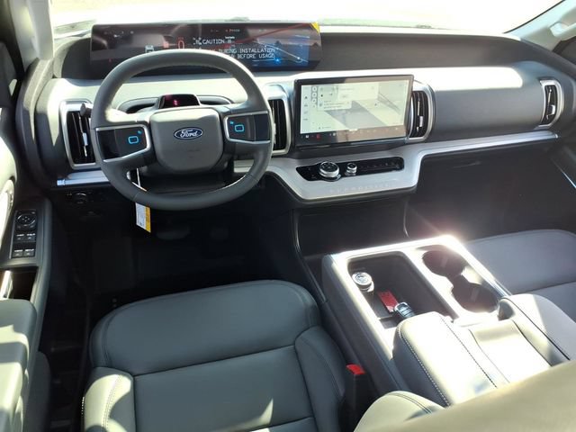 New 2026 Ford Expedition Active AWD/4WD image 8