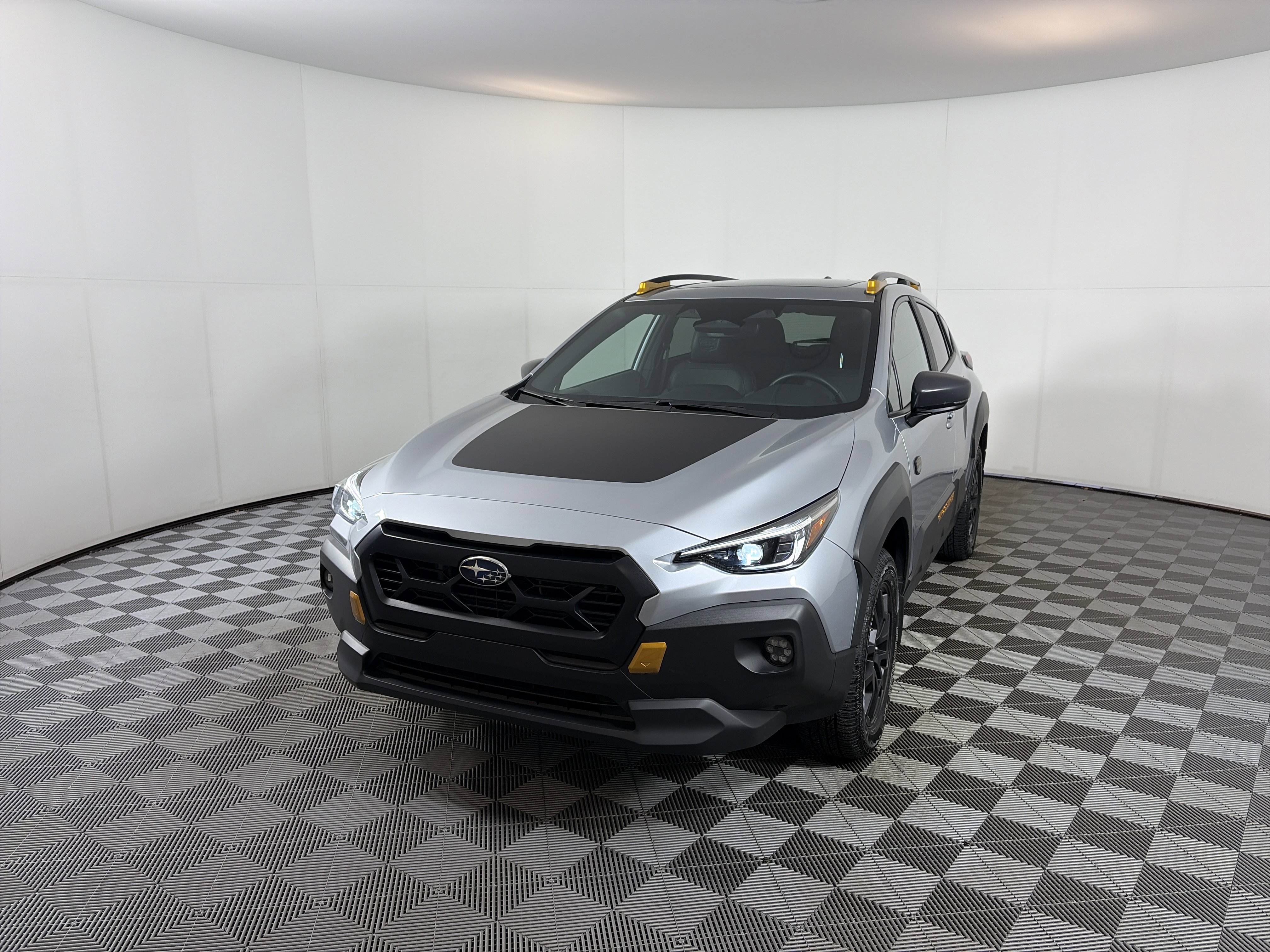 Used 2025 Subaru Crosstrek 2.5i Wilderness w/ Wilderness Package image 2