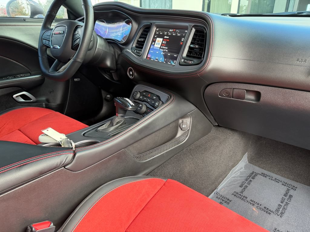 Used 2023 Dodge Challenger R/T Scat Pack RWD image 11