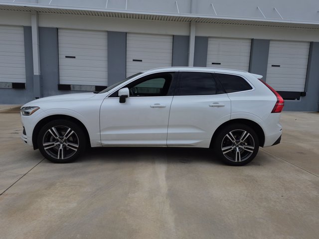 Used 2020 Volvo XC60 T5 Momentum FWD image 8