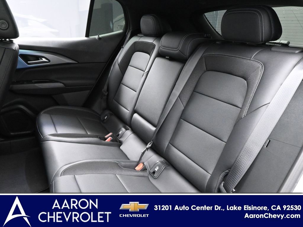 New 2026 Chevrolet Equinox EV LT w/ LPO, Blackout Package image 12