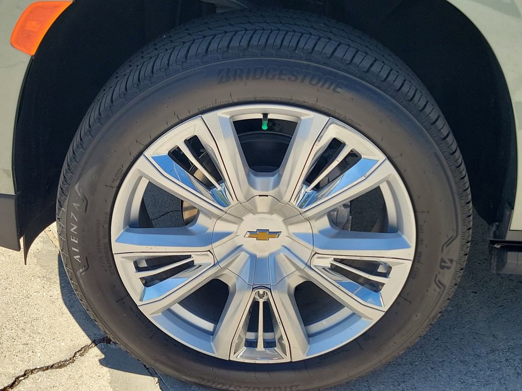 Used 2023 Chevrolet Tahoe High Country AWD/4WD image 11