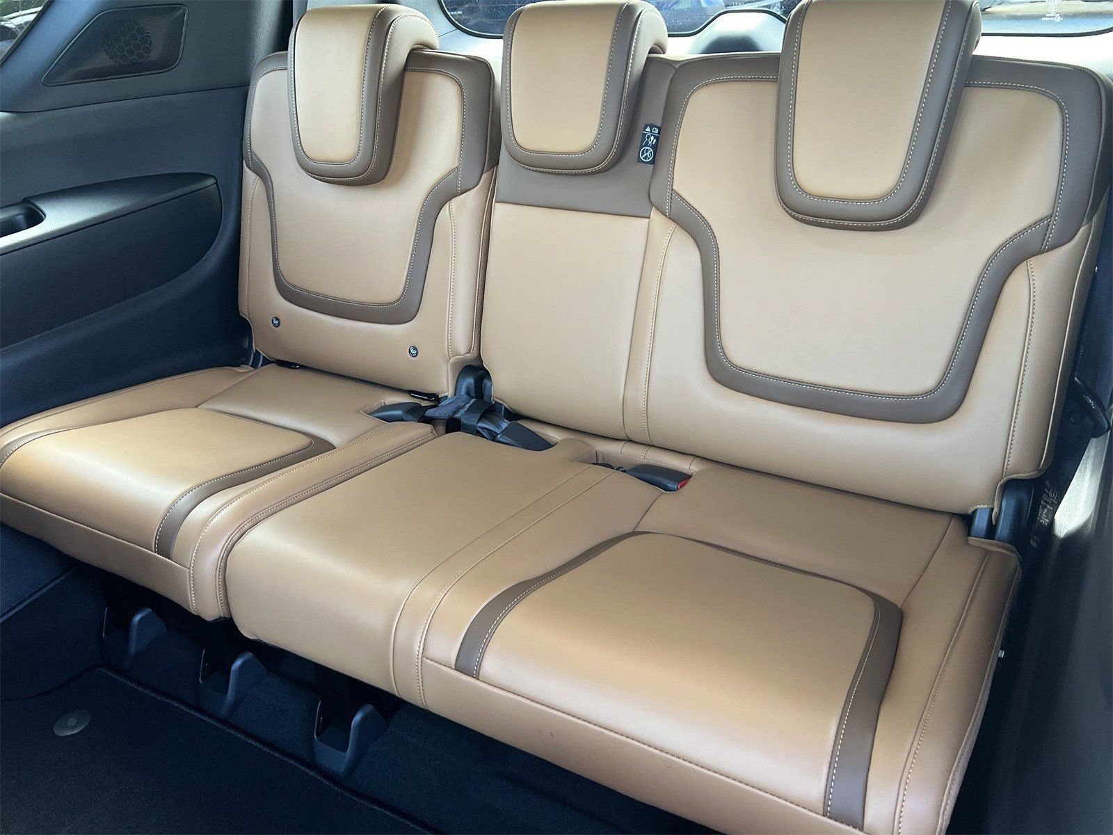 New 2025 Nissan Armada SL w/ Captain's Chari Seat Package AWD/4WD image 25