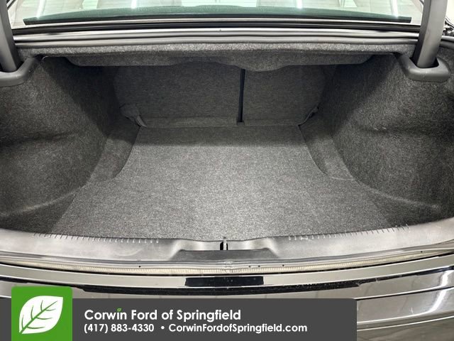 Used 2022 Chrysler 300 Touring L image 21