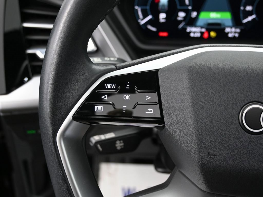 Used 2023 Audi Q4 e-tron Premium w/ Convenience Package image 20