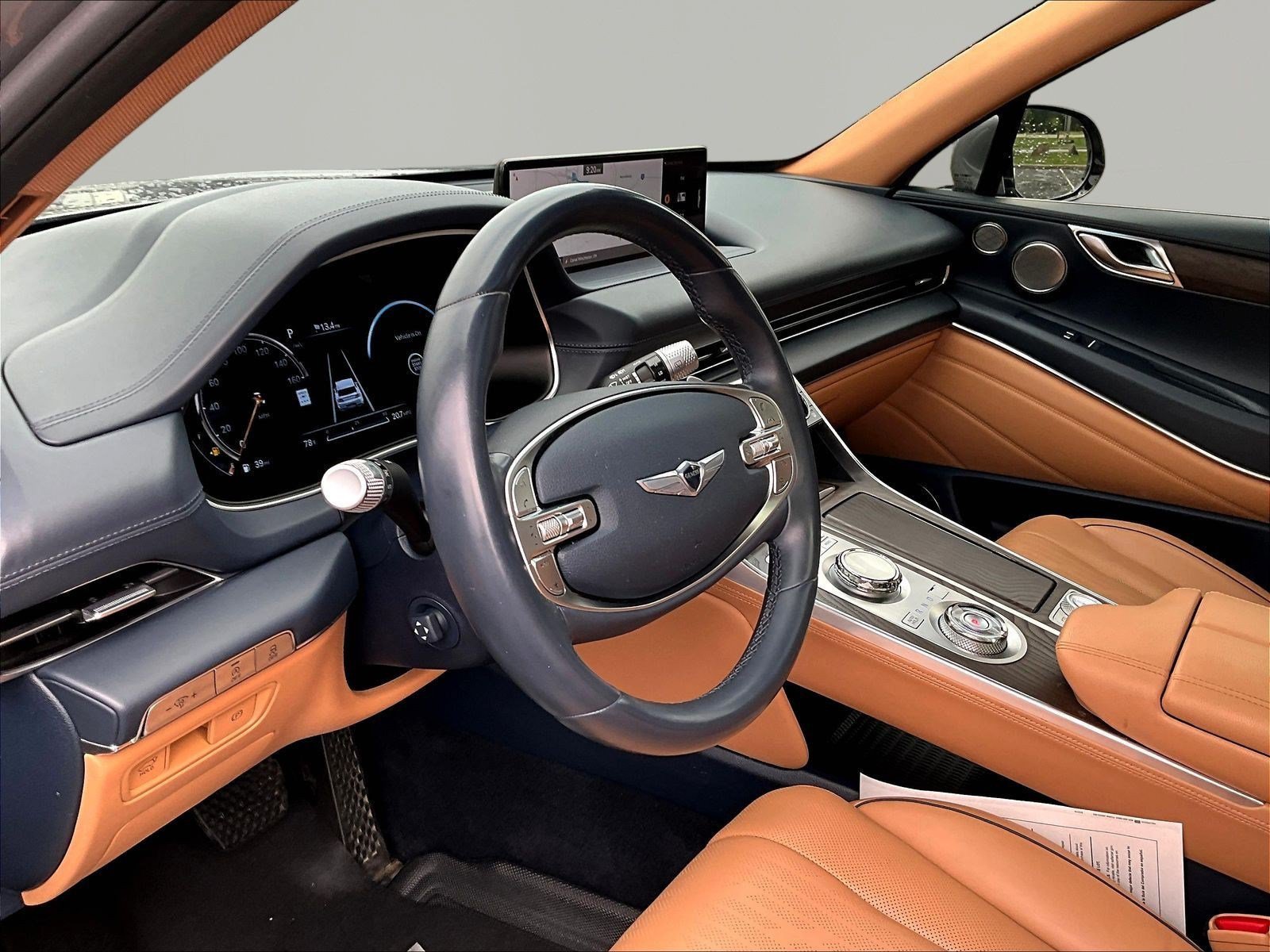 Used 2023 Genesis GV80 2.5T w/ Prestige Package AWD/4WD image 17