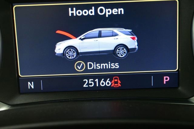 Used 2023 Chevrolet Equinox RS w/ RS Leather Package FWD image 33