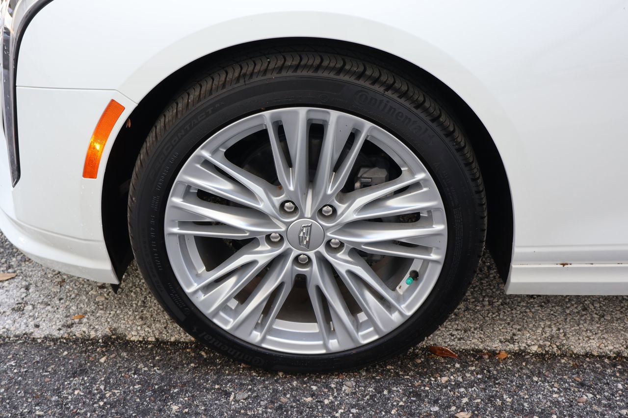 Certified 2025 Cadillac CT4 Premium Luxury image 9