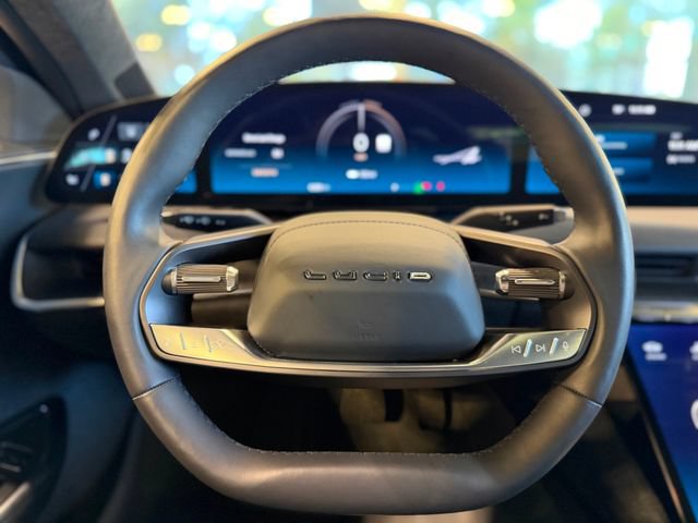 Used 2025 Lucid Air Touring AWD/4WD image 27