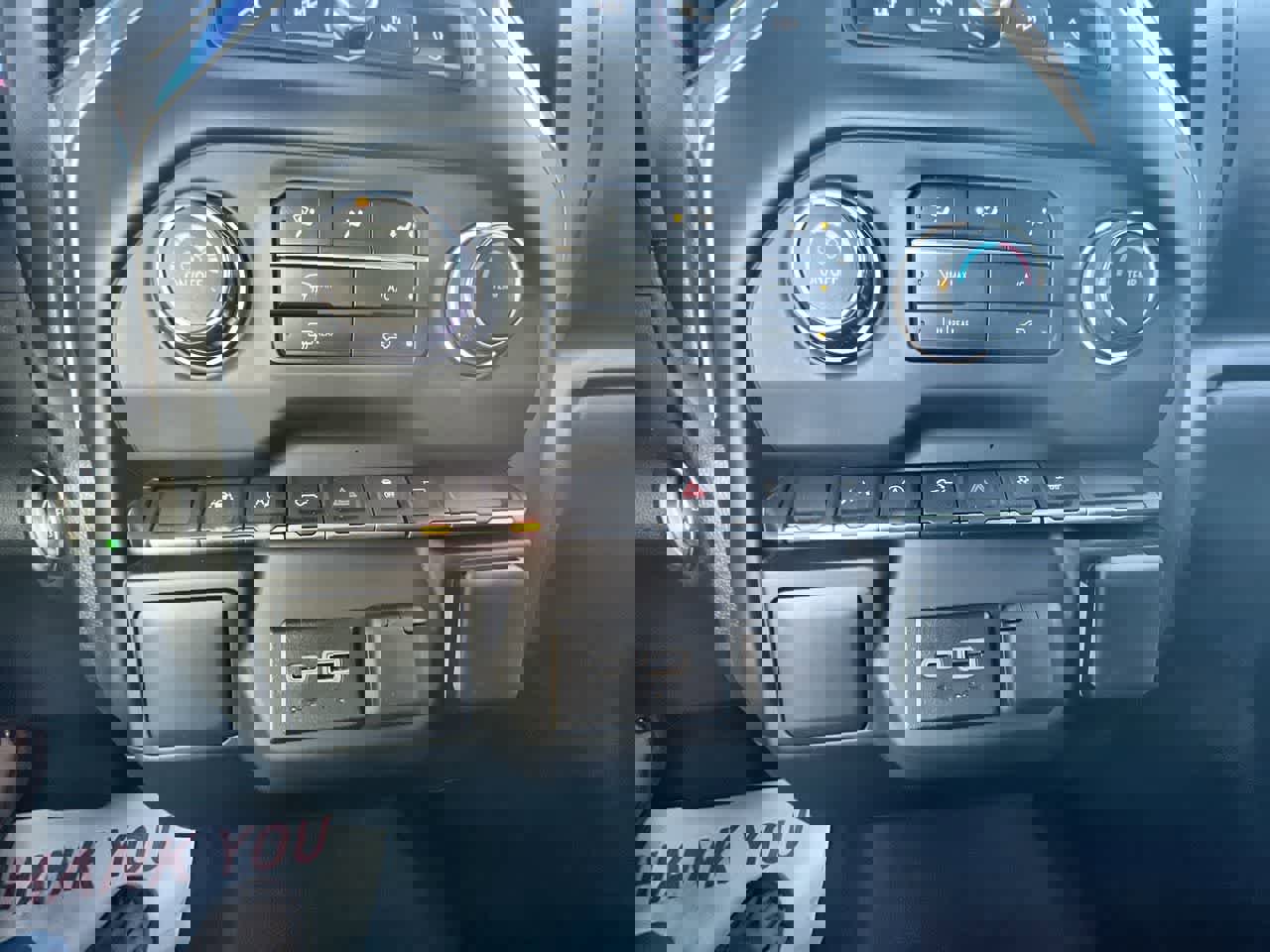 Used 2025 Chevrolet Silverado 1500 Custom image 17