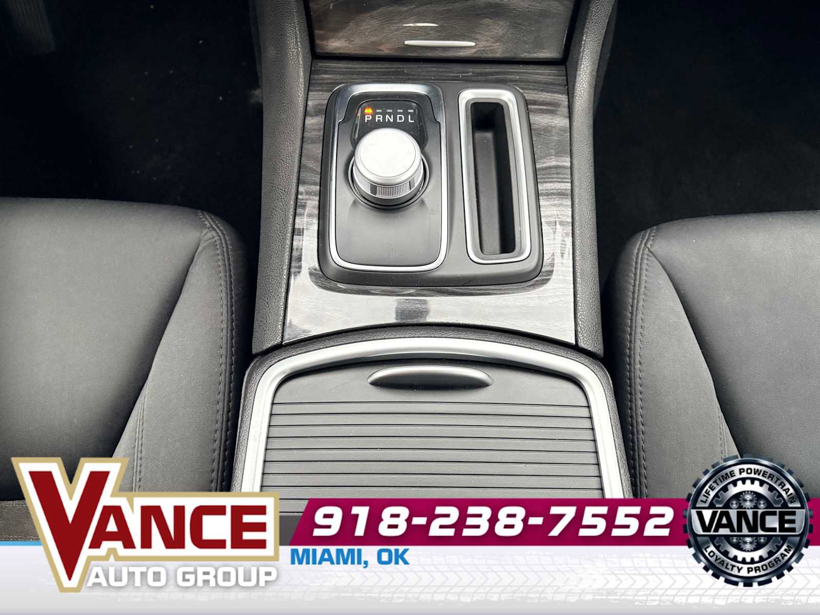 Used 2022 Chrysler 300 Touring w/ Sport Appearance Package RWD image 21