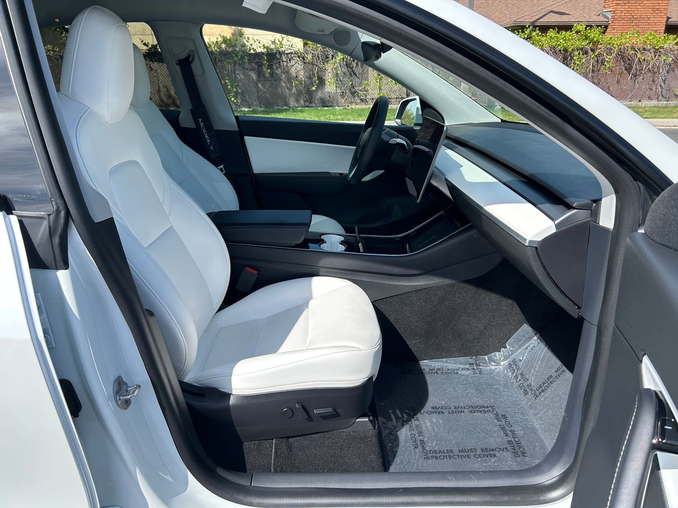 Used 2020 Tesla Model Y Long Range image 26