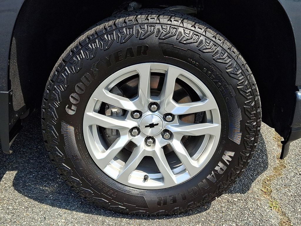 Used 2021 Chevrolet Silverado 1500 RST AWD/4WD image 8