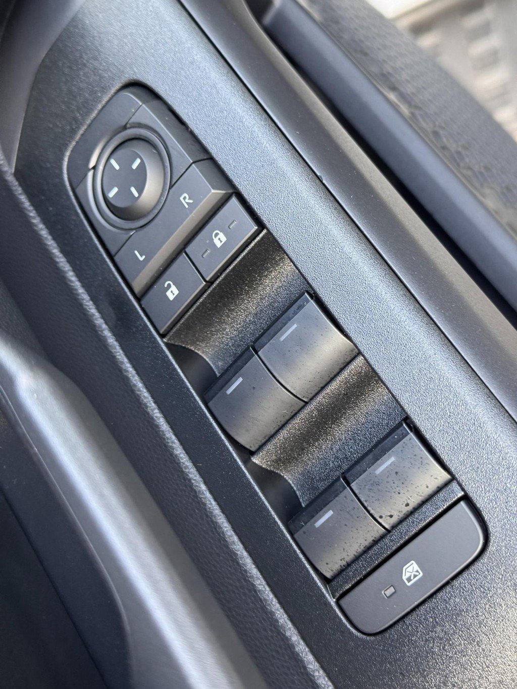 Certified 2025 Toyota 4Runner SR5 image 15