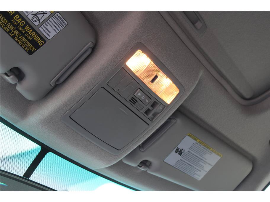 Used 2010 Toyota Highlander SE AWD/4WD image 34