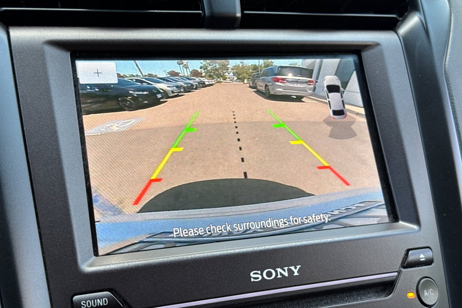 Used 2019 Ford Fusion Energi Titanium FWD image 21