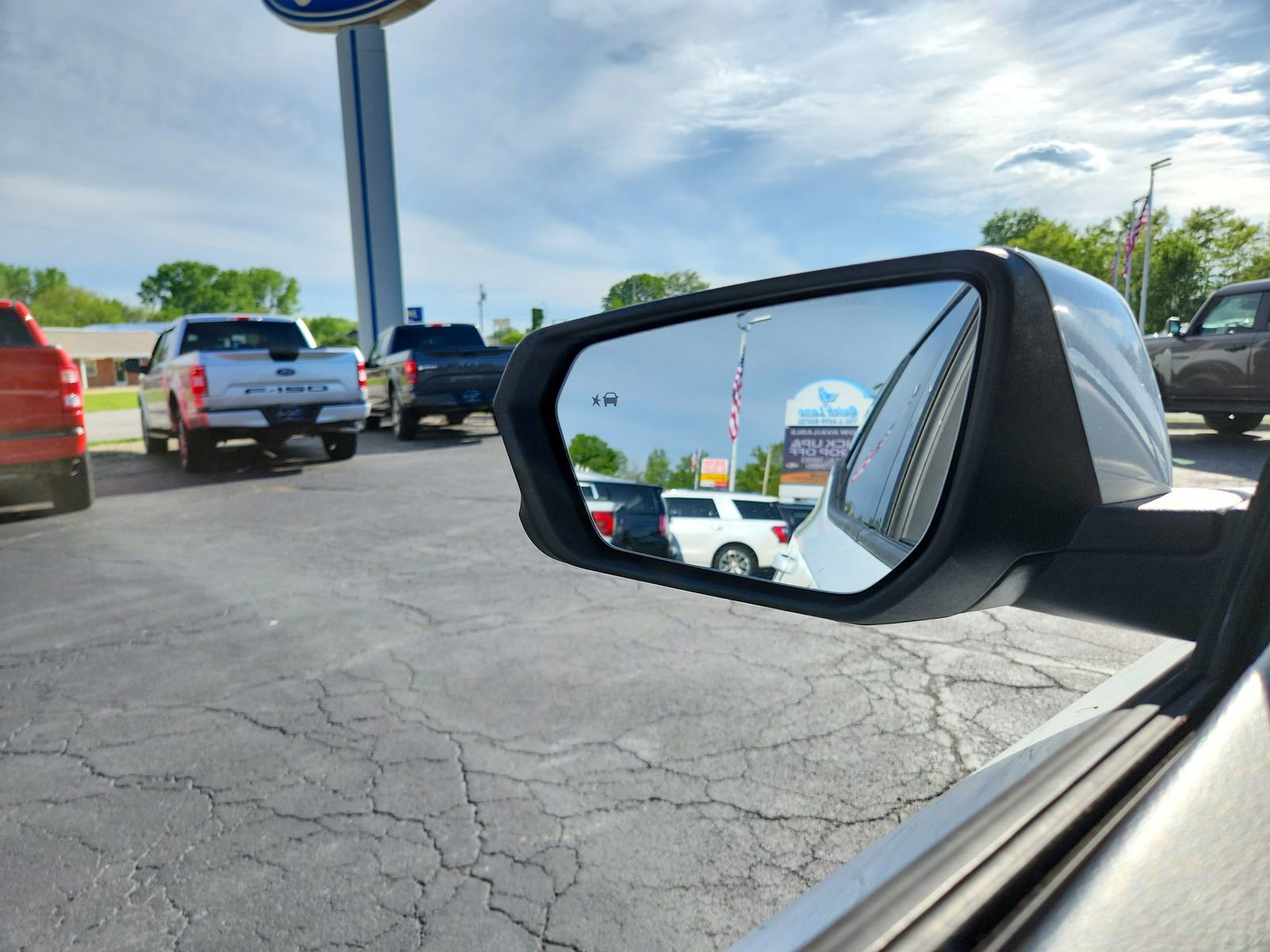 Used 2019 GMC Terrain SLE w/ Driver Convenience Package AWD/4WD image 13