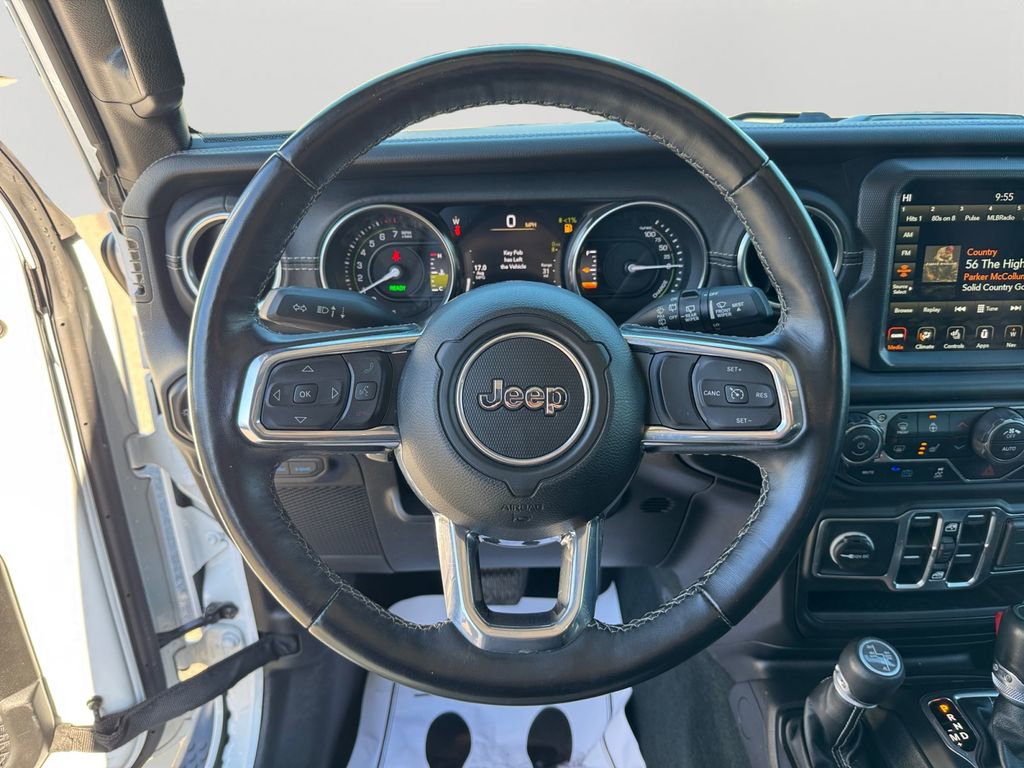 Used 2023 Jeep Wrangler Unlimited Sahara w/ Cold Weather Group image 19