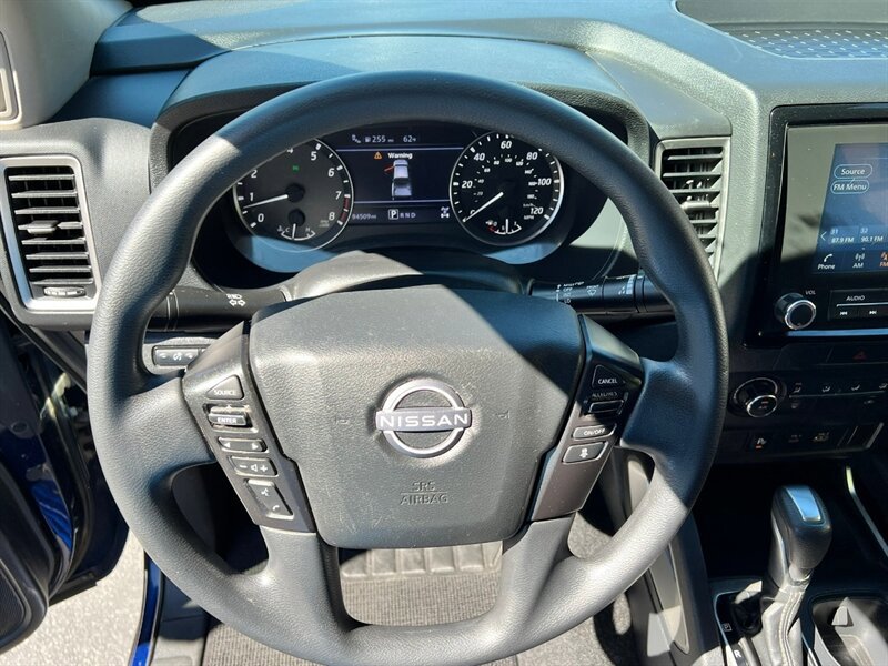 Used 2022 Nissan Frontier SV w/ Graphics Package AWD/4WD image 25