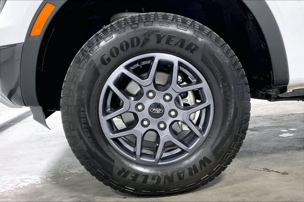 Used 2025 Ford Ranger XLT w/ Equipment Group 301A High RWD image 10