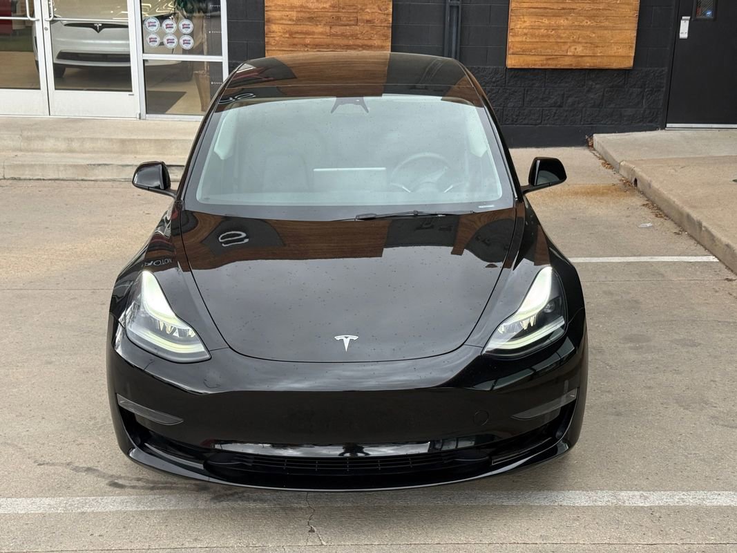 Used 2023 Tesla Model 3 Standard Range RWD image 9
