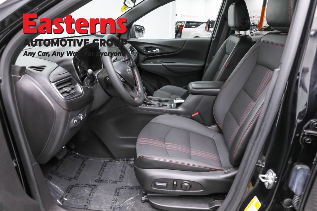 Used 2024 Chevrolet Equinox RS FWD image 14