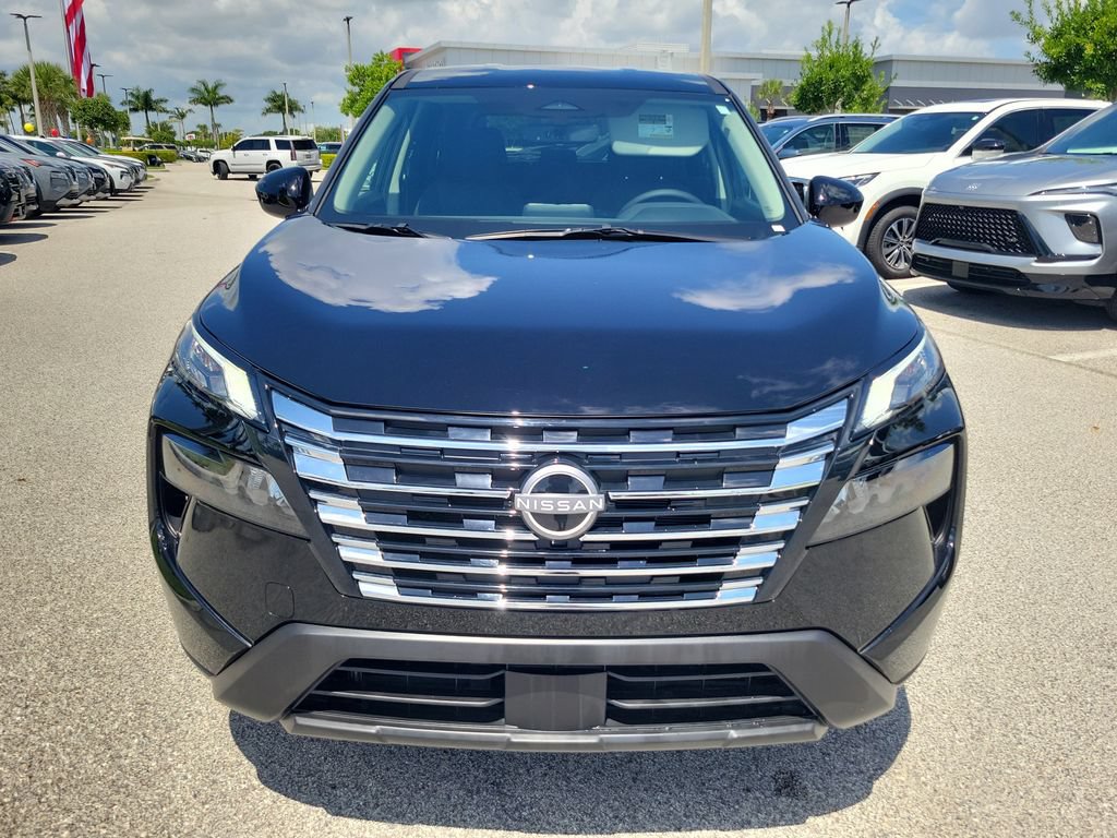 Used 2026 Nissan Rogue SV FWD image 6