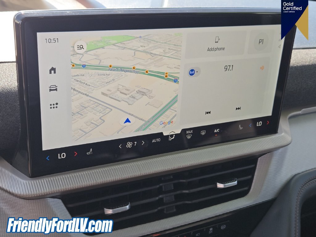 Certified 2025 Ford Explorer Active RWD image 23