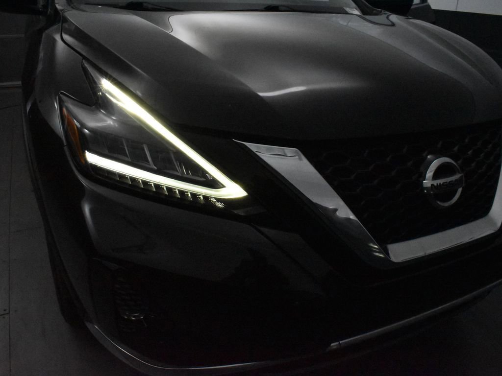Used 2022 Nissan Murano SV w/ Cargo Package FWD image 13