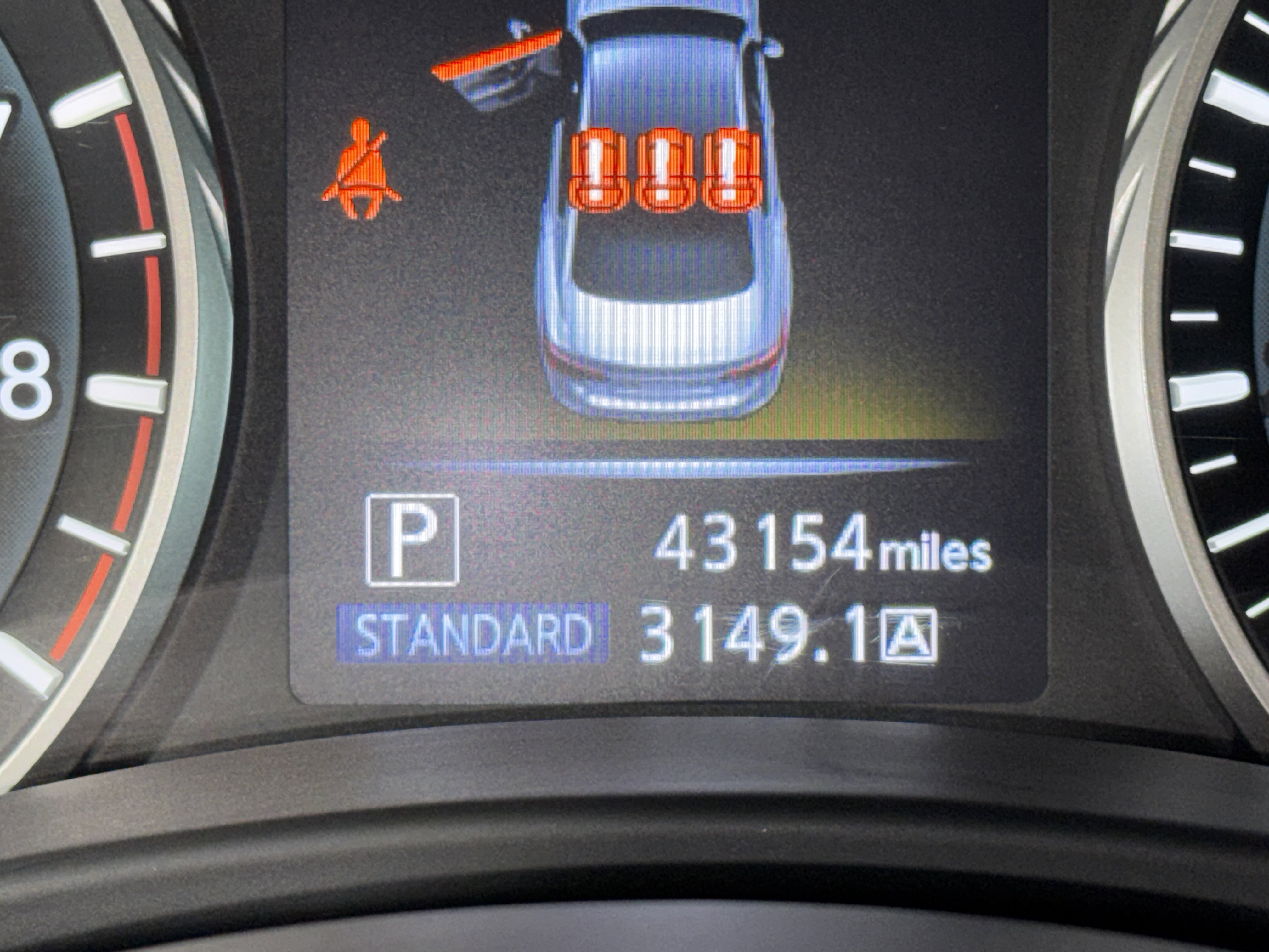 Used 2023 INFINITI Q50 Luxe w/ Cargo Package image 24