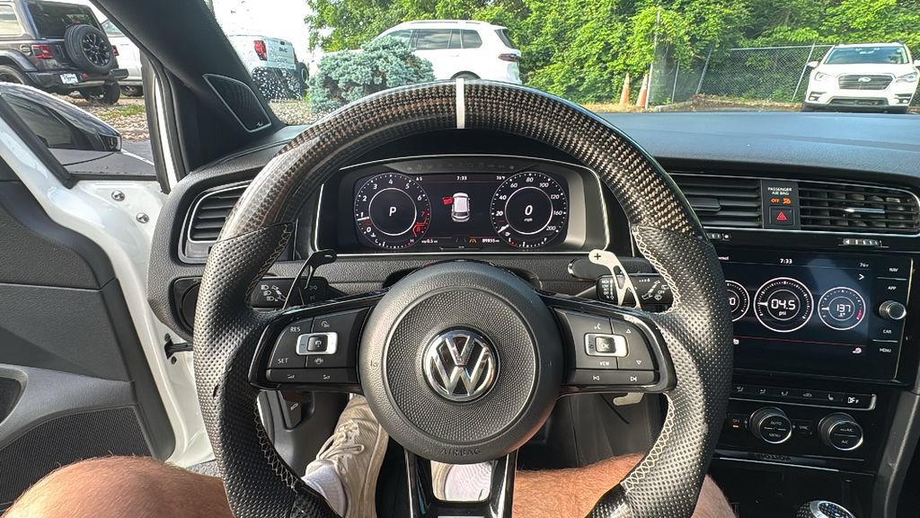 Used 2019 Volkswagen Golf R 4-Door AWD/4WD image 12