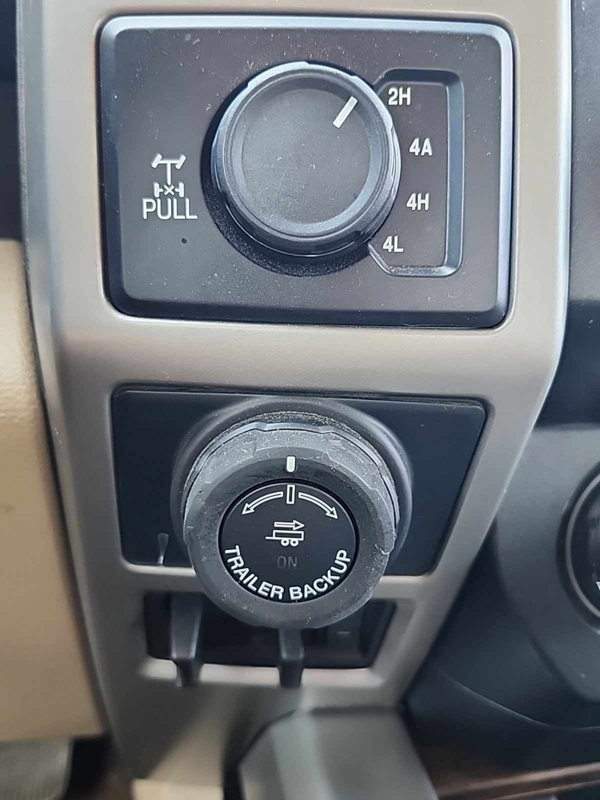 Used 2019 Ford F150 Lariat AWD/4WD image 14