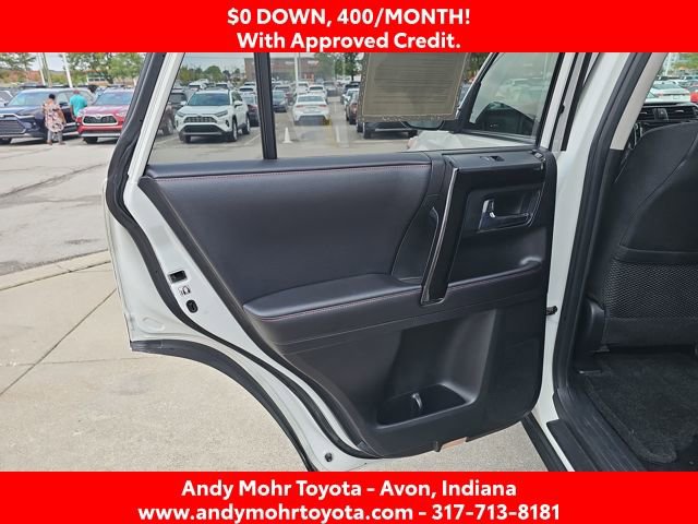 Used 2017 Toyota 4Runner TRD Off-Road image 32