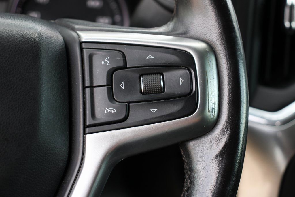 Used 2020 Chevrolet Silverado 1500 LT Trail Boss AWD/4WD image 24