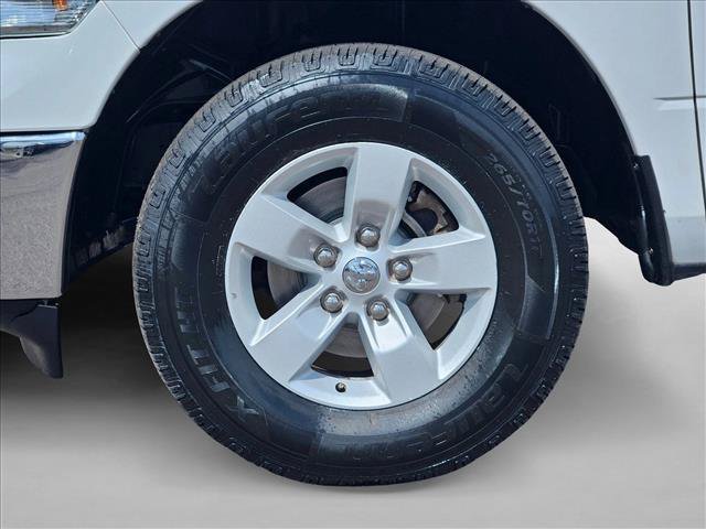 Used 2022 RAM 1500 Classic SLT AWD/4WD image 27