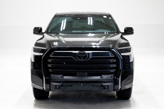 Used 2025 Toyota Tundra SR5 w/ SR5 Convenience Package AWD/4WD image 4