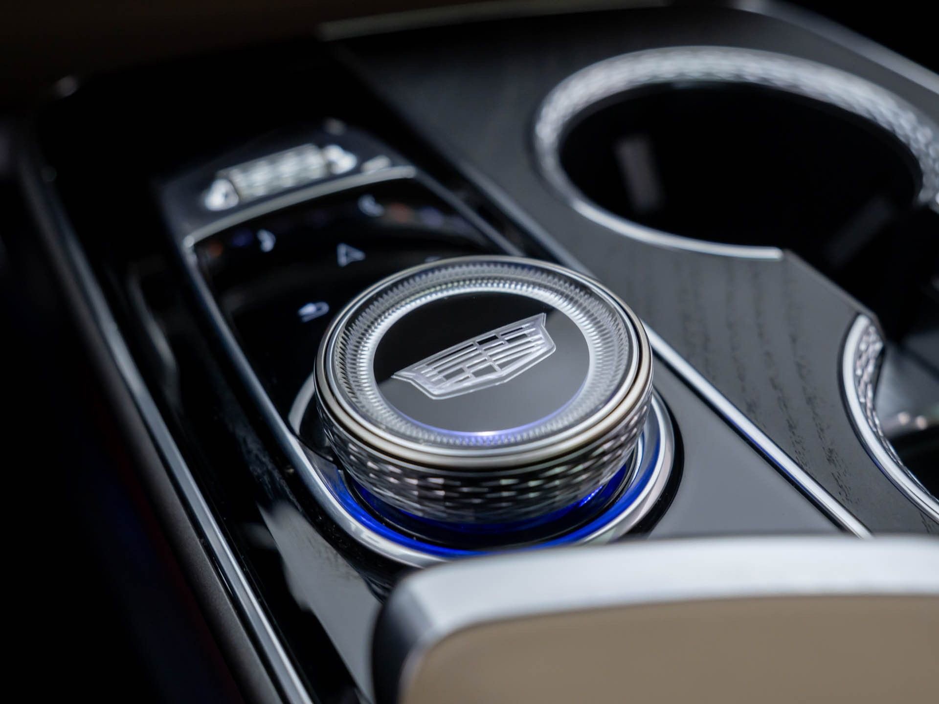 Certified 2024 Cadillac Lyriq Sport w/ Nappa Leather Package image 33