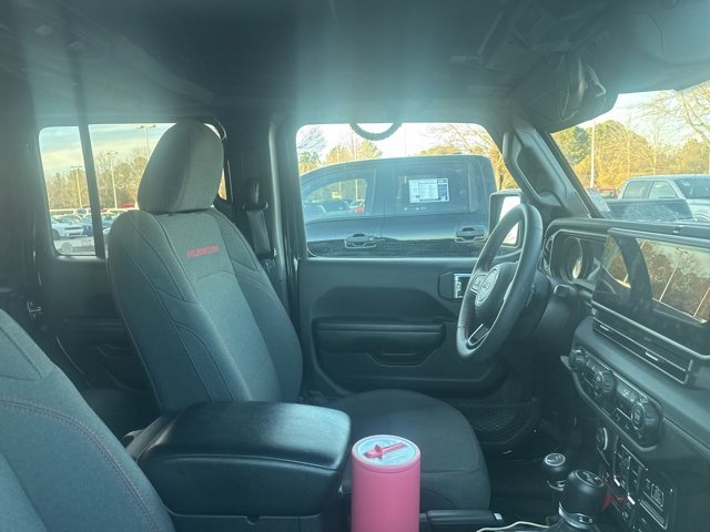 Used 2024 Jeep Wrangler Rubicon w/ XTREMEE 35" Tire Package image 2