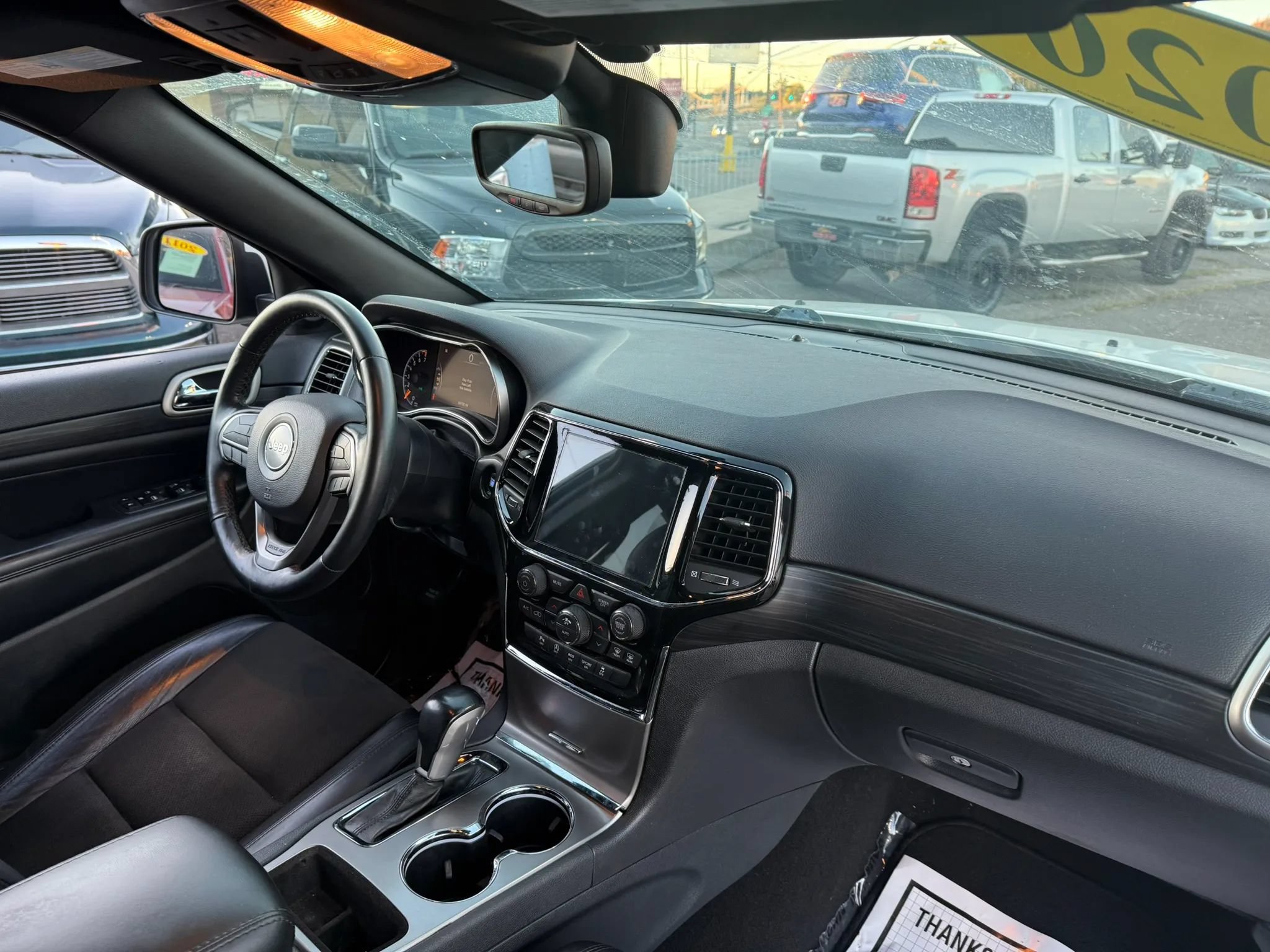 Used 2020 Jeep Grand Cherokee Altitude AWD/4WD image 16
