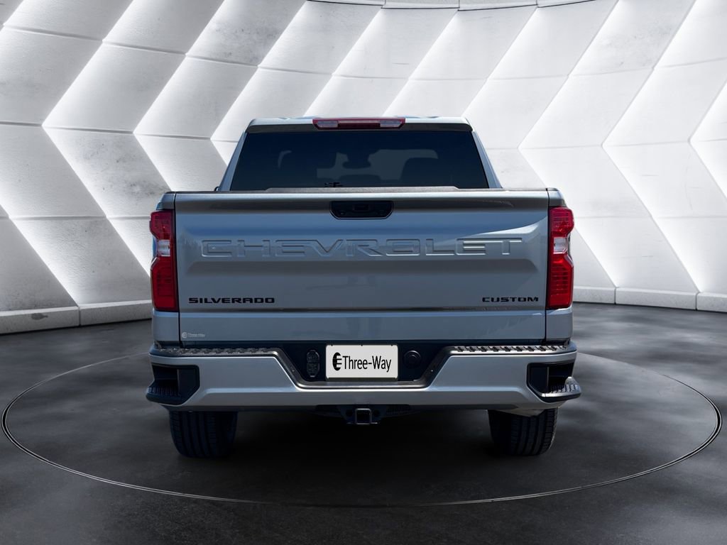 Certified 2023 Chevrolet Silverado 1500 Custom RWD image 4