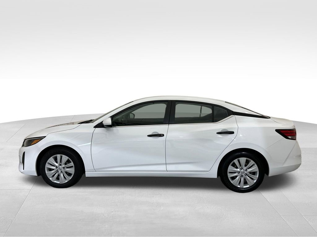 Used 2024 Nissan Sentra S image 2