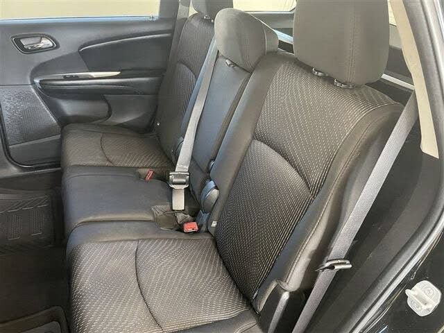 Used 2014 Dodge Journey SXT w/ Quick Order Package 22C FWD image 26