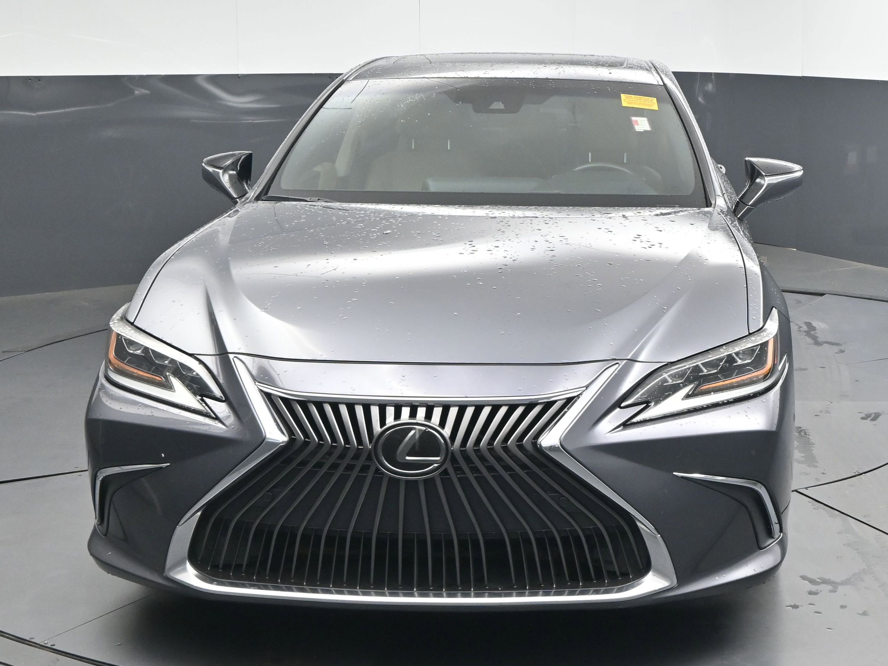 Used 2019 Lexus ES 350 Luxury w/ Accessory Package 2 image 2