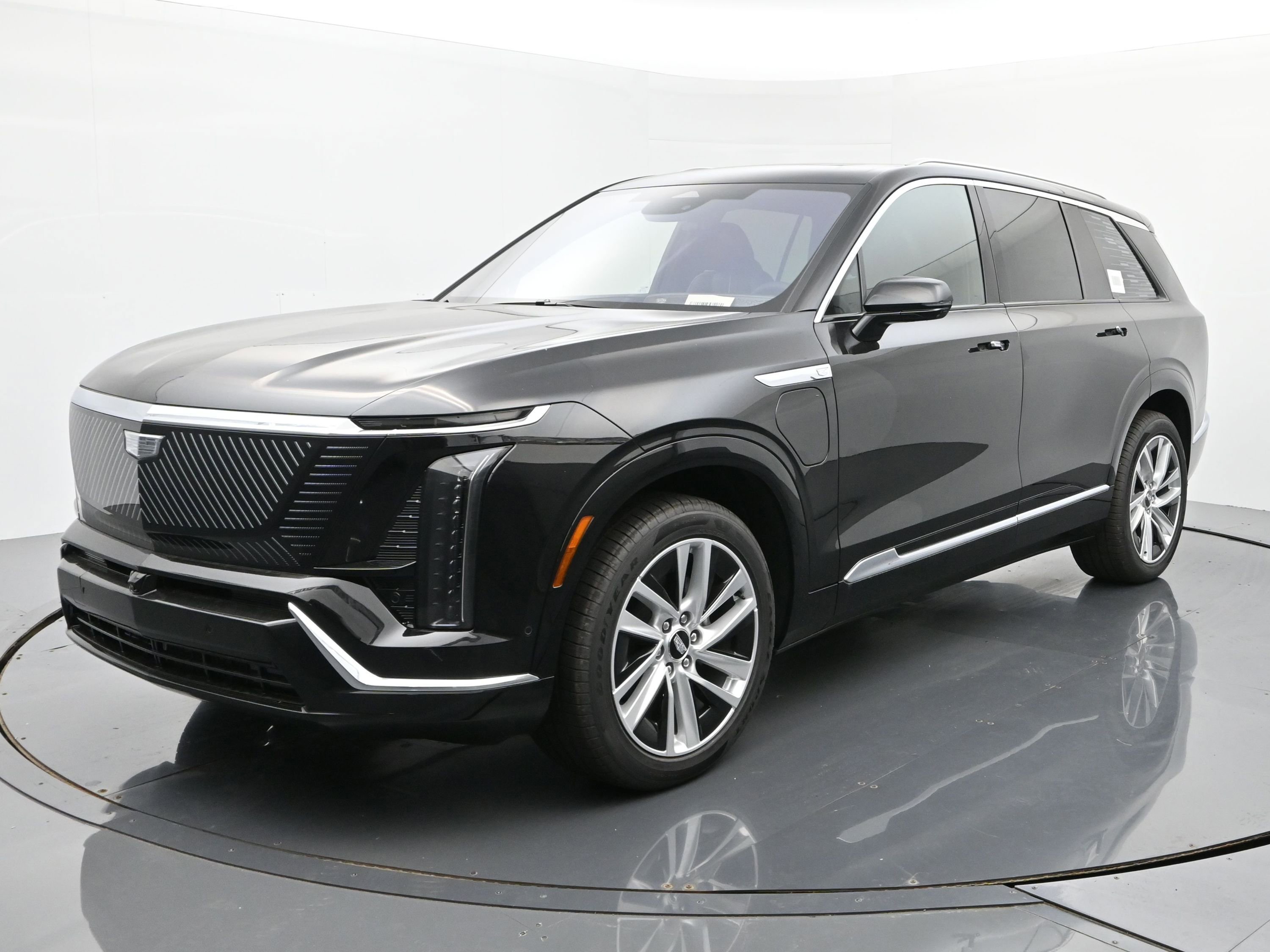 New 2026 Cadillac Vistiq Luxury w/ LPO, Floor Liner Package