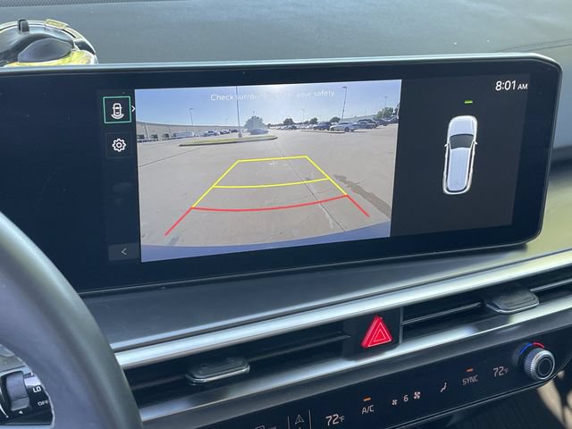 Used 2024 Kia Sorento S w/ Panoramic Sunroof Package FWD image 17