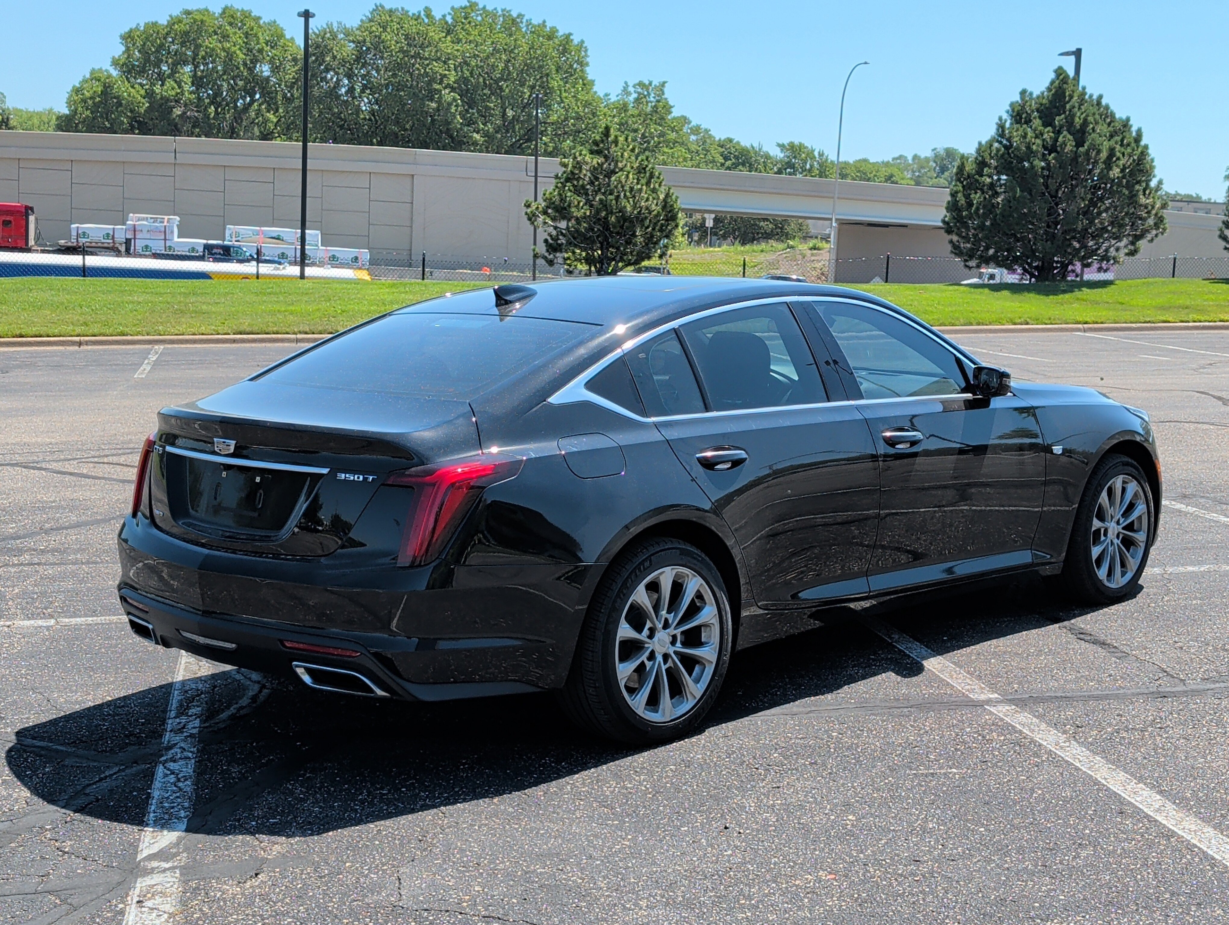 Used 2023 Cadillac CT5 Luxury AWD/4WD image 4