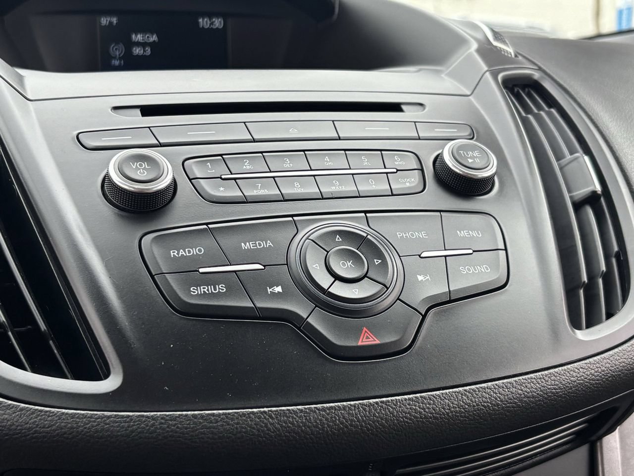 Used 2018 Ford Escape SE FWD image 24