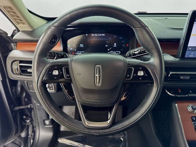 Used 2020 Lincoln Aviator Reserve w/ Equipment Group 201A RWD image 17